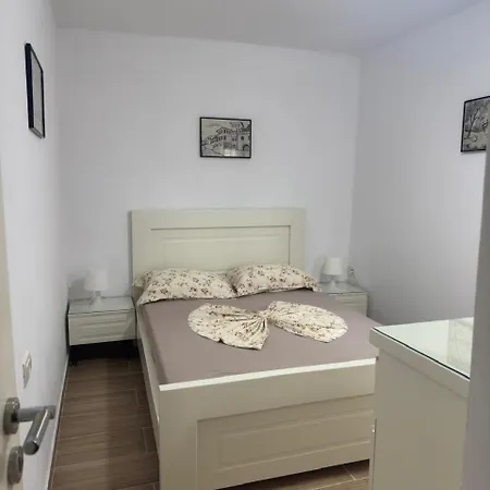 Mustafaraj Apartments Ksamil Exterior photo