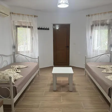 Mustafaraj Apartments Ksamil Exterior photo