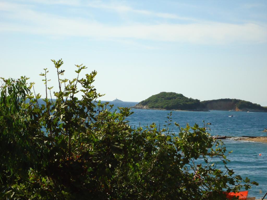Mustafaraj Ksamil